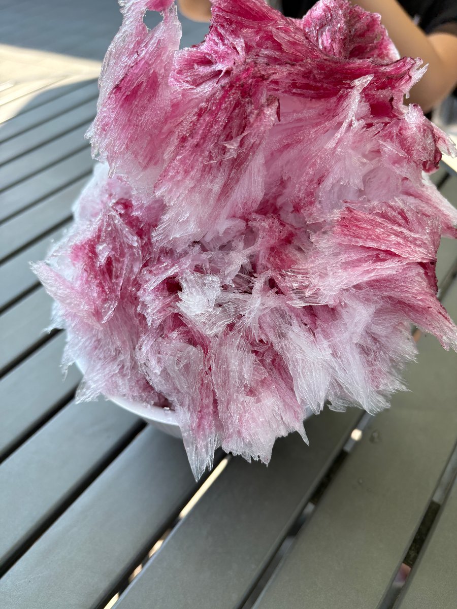 ブルーベリーかき氷のクローズアップ