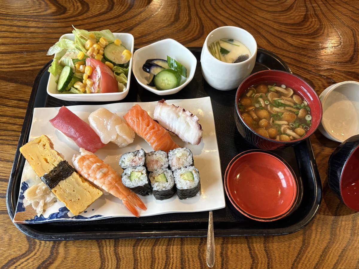 章寿司のランチメニュー