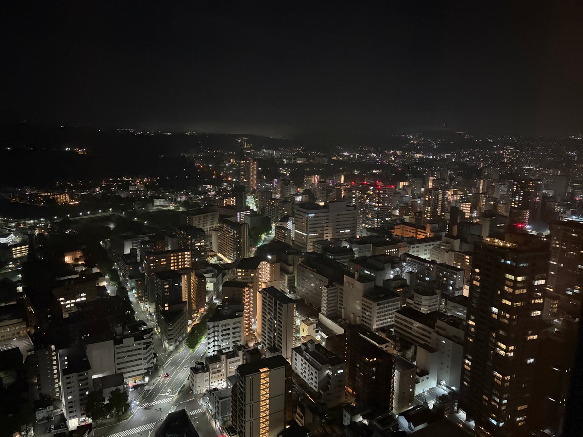 ホテルからの夜景