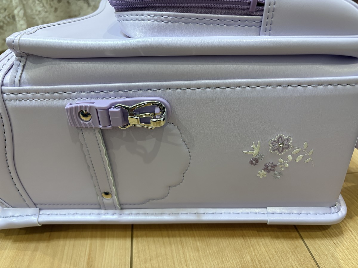 側面刺繍